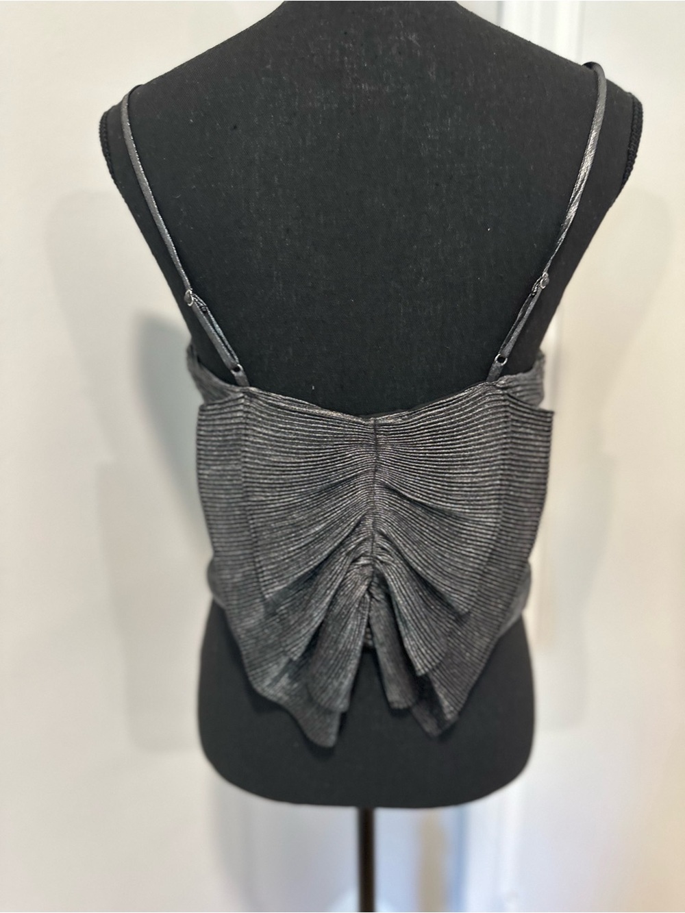 NWT Express Sz:S Pleated shimmer Metallic Bow Back Top Formal Cocktail Gray.